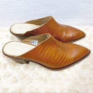 Piampiani women’s slip on Size 40